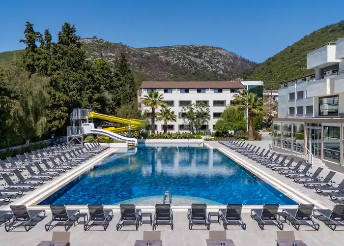 Proxima 4* Kusadasi