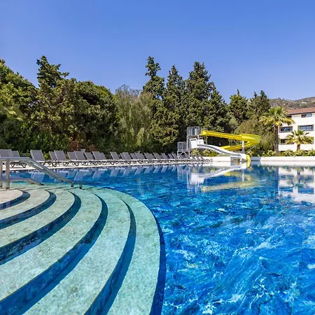 Proxima Hotel 4*