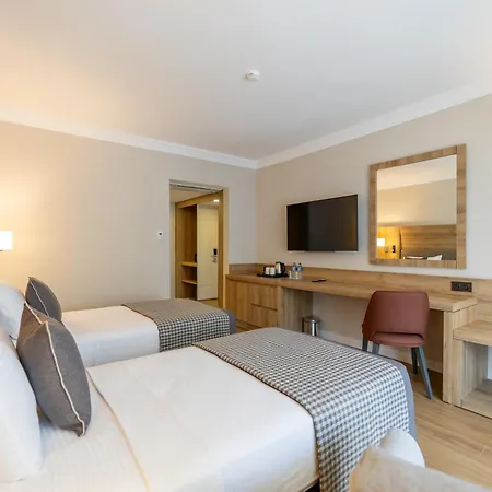 فندق Proxima كوشاداسيه