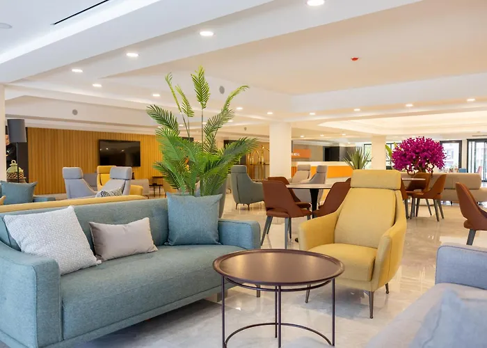 Hotell Proxima 4*